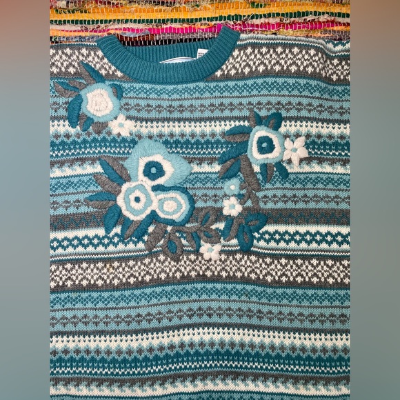Vintage Fair Isle Fairy Kai Medium Embroidered Sweater - Picture 3 of 5